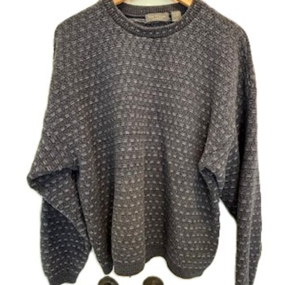 MEN"S Gray Textured Van Heusen Sweater, Size L